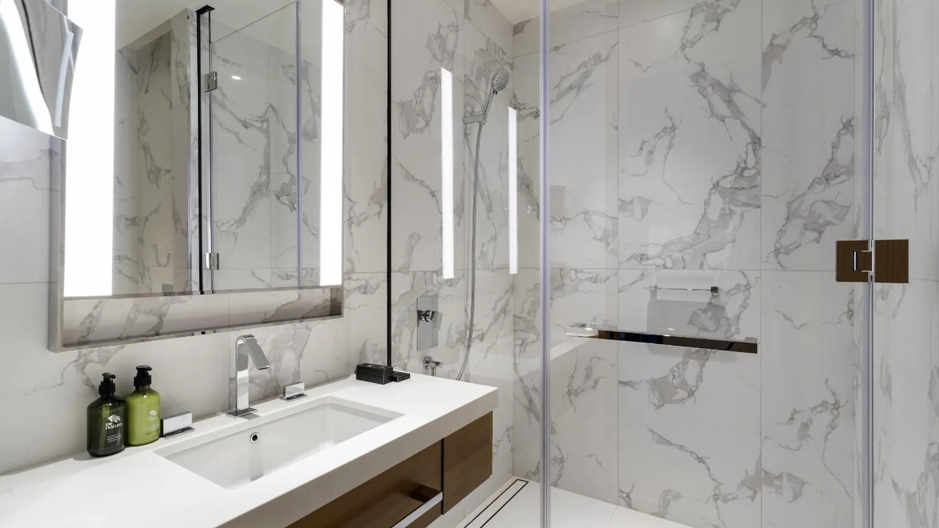 Vayk - Luxury 3 Bd Retreat At Address Residences Dubai Opera 0*,  Verenigde Arabische Emiraten